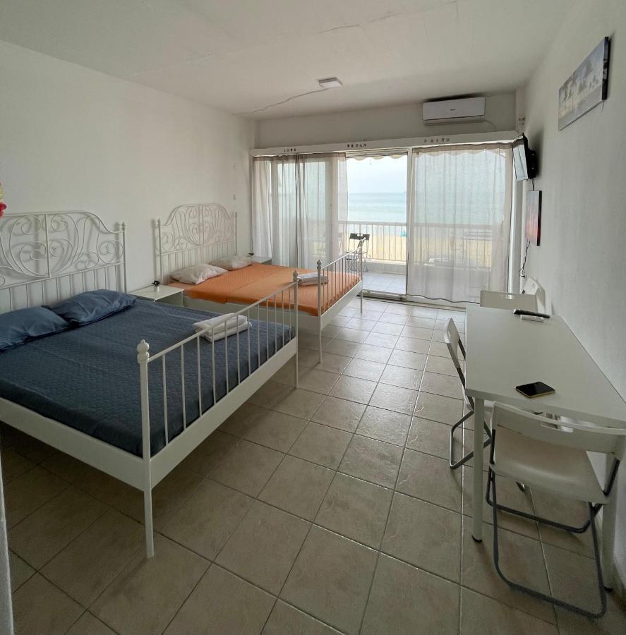 Peraía Breeze Apartments מראה חיצוני תמונה
